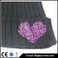 Hiver en acrylique bijoux en caoutchouc tricoté beanie mode pour jeune fille